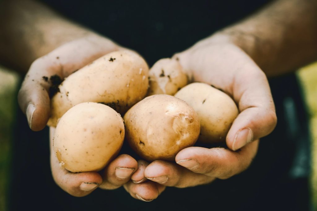 how to bake a potato