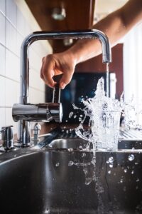 how to fix a leaky faucet now